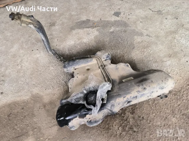 Резервоар за Голф 4 Ауди А3 Сеат Шкода Бора 1.9ТДИ VW Golf 4 Audi A3 Seat Skoda 1.9TDI 1J0201085, снимка 2 - Части - 49785262