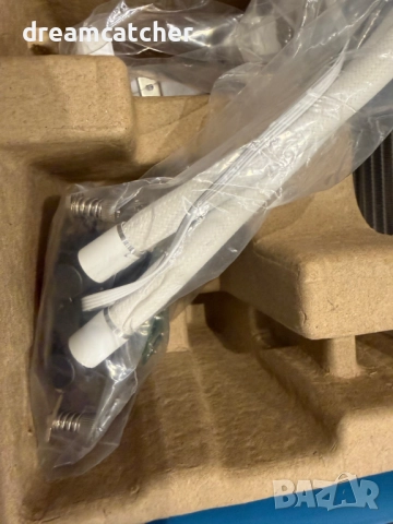 Охладител за процесор Lian Li HydroShift LCD 360 Fanless RGB - Бял, снимка 7 - Други - 52426775