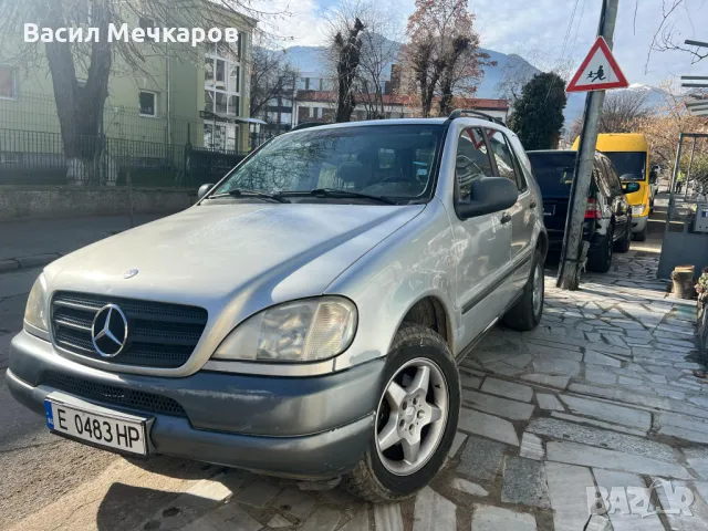 Mercedes ml 320, снимка 2 - Автомобили и джипове - 48827773