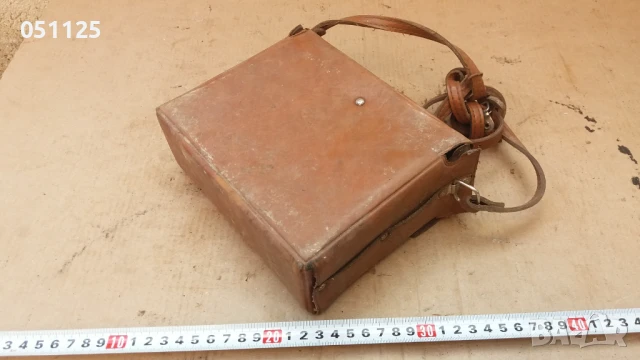 стара соц. кожена чанта , снимка 9 - Антикварни и старинни предмети - 50596445