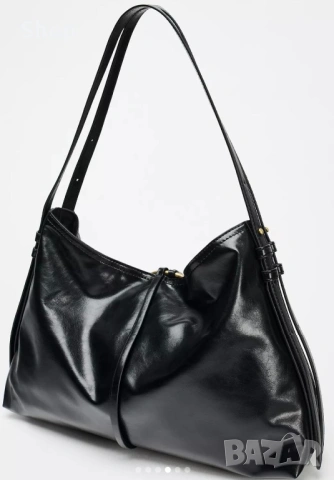 Чанта на Zara с метален детайл 👛, снимка 4 - Чанти - 53840006