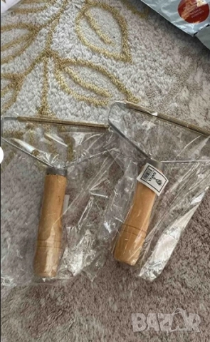   Ръчен уред за премахване на мъх и топчета от дрехи  