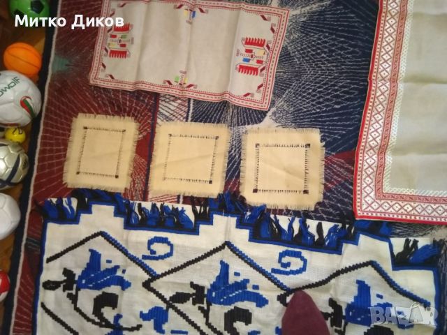 Български карета ръчно плетени лен коприна и други нови не ползвани, снимка 5 - Покривки за маси - 45221826