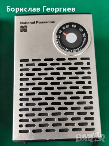 Портативно радио National Panasonic R-1045, снимка 2 - Радиокасетофони, транзистори - 54212625