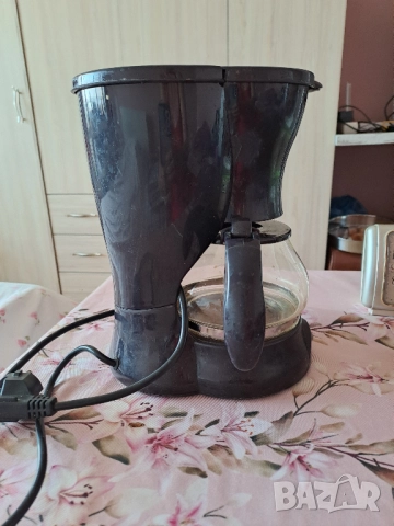 Кафемашина Taurus Aroma 6 за шварц кафе, снимка 2 - Кафемашини - 52723129