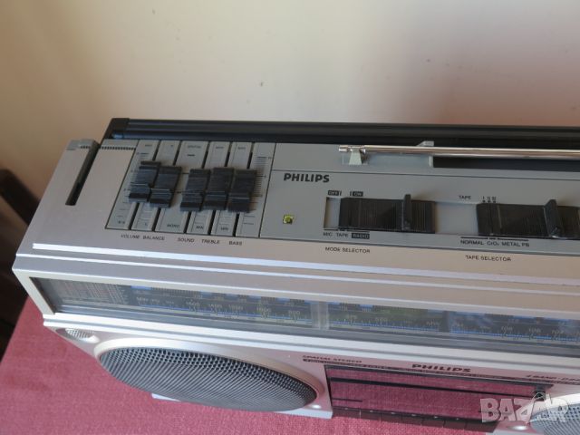 PHILIPS D-8434-радиокасетофон-1982г, снимка 6 - Радиокасетофони, транзистори - 46757067