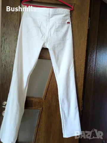 Дамски дънки, снимка 4 - Дънки - 50095867