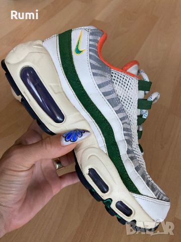 Оригинални маратонки Nike Air Max 95 Era Forest Green! 38 н, снимка 1 - Маратонки - 46317124