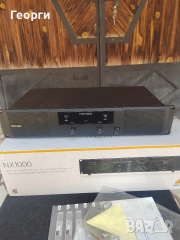 Усилвател behringer nx1000 