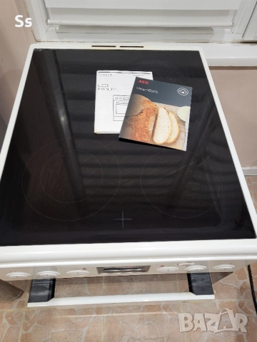 Готварска печка AEG с пекарна и AirFry и грил, снимка 3 - Печки, фурни - 51978953