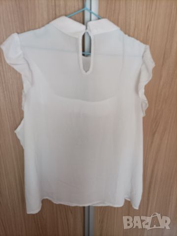 Бяла риза с черна панделка , снимка 4 - Ризи - 45481666