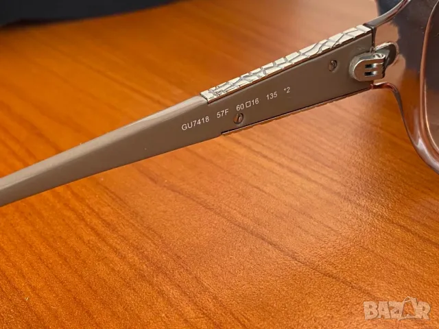 Дамски слънчеви очила Guess , снимка 5 - Слънчеви и диоптрични очила - 49993573