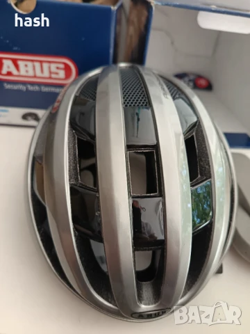 Велосипедна каска ABUS AirBreaker, висок клас велосипедна каска,професионалнa, р-р S/51-55/, снимка 4 - Аксесоари за велосипеди - 50898382