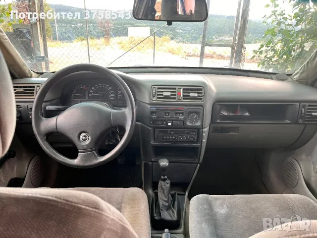 Opel Vectra A 1.6 GLS, снимка 8 - Автомобили и джипове - 47999842