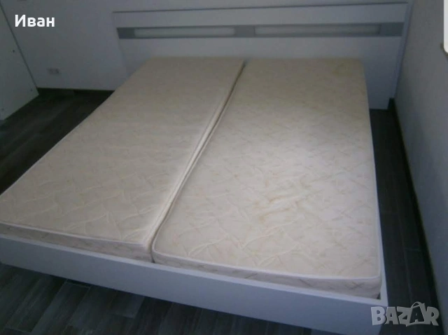 Легло / Спалня 180х200 с подматрачни рамки и матраци