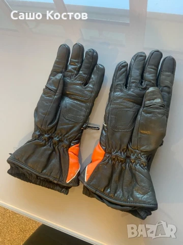 3 броя Каски Harley-Davidson , Ръкавици , Кърпа за глава., снимка 14 - Фен артикули - 50461482