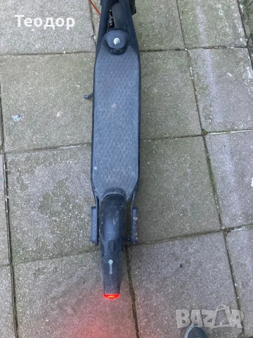 Тротинетка Ninebot Segway F2 Pro, снимка 4 - Друга електроника - 53711117