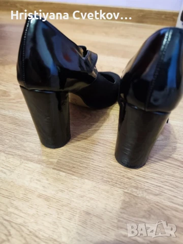 Черни елегантни дамски обувки на ток , снимка 3 - Дамски елегантни обувки - 50757453