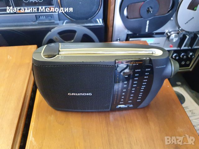 Радио Grundig Prima Boy 80 В отлично техническо и визуално състояние., снимка 2 - Радиокасетофони, транзистори - 45649588