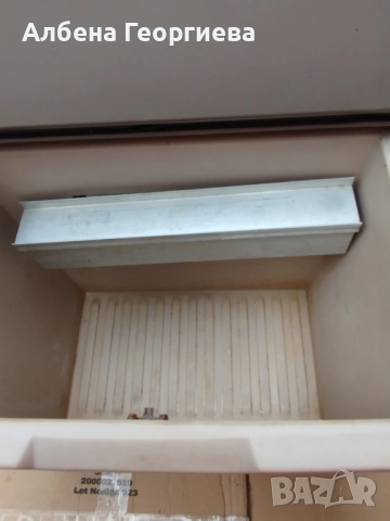 Хладилник ELECTROLUX на 12/220 V и gaz, снимка 8 - Хладилни чанти - 51847587