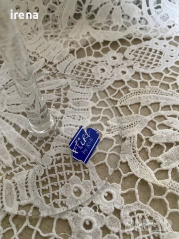 Стъклени свещници, снимка 2 - Декорация за дома - 52856606