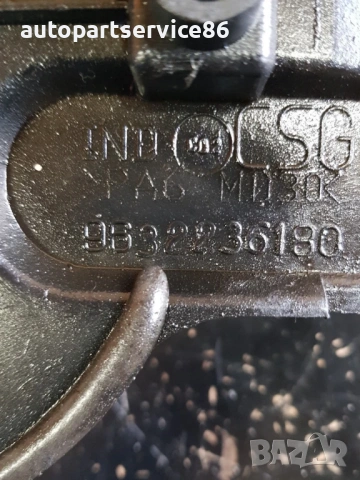 Преден капак на двигател за Peugeot 407 3.0 Купе (2005-2012) 9632236180, снимка 3 - Части - 53684287