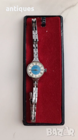 Дамски ръчен часовник - CHAIKA - 17 jewels