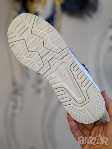 маратонки ASICS GEL-LYTE III "INDIAN INK" номер 44-44,5, снимка 10 - Маратонки - 46419669