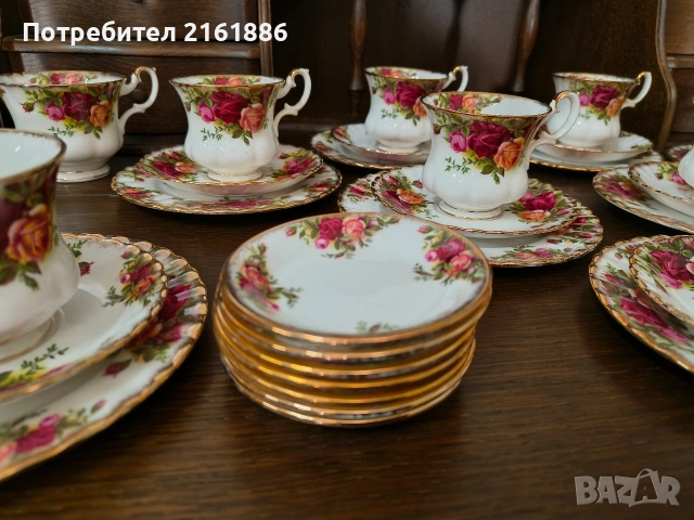 Royal Albert - 9 тройни сета, снимка 5 - Сервизи - 54039261