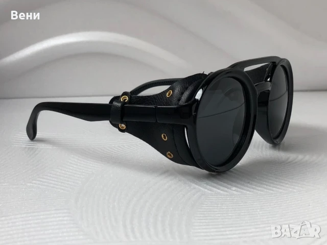 Мъжки слънчеви очила с кожа по модел на Carrera , снимка 5 - Слънчеви и диоптрични очила - 51292579