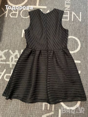 Черна рокля H&M без ръкав, над коляно, снимка 3 - Рокли - 45791703