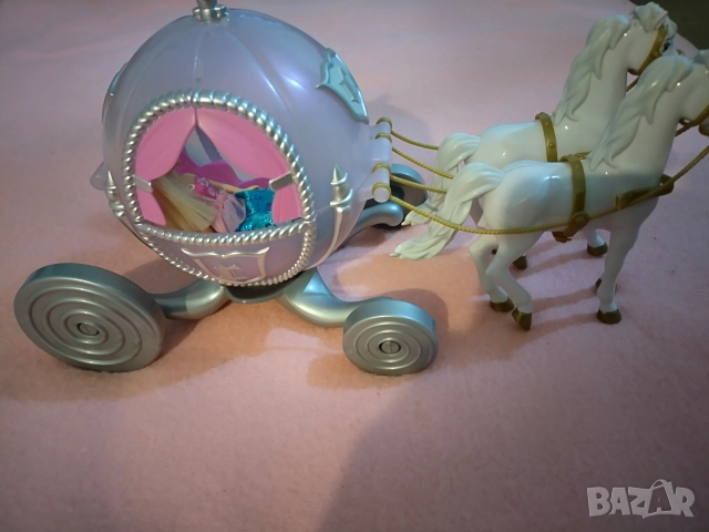 Каляска с коне за малка кукла, снимка 2 - Кукли - 52906169