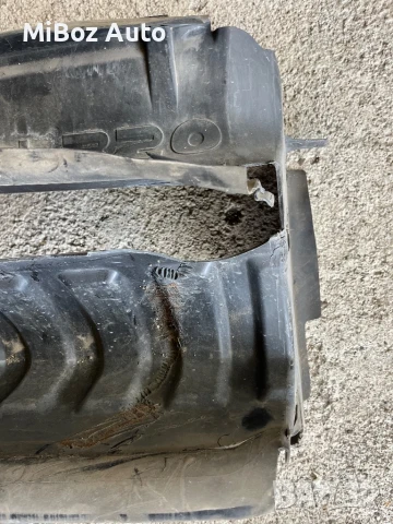 Дифузьор радиатор охлаждане Рейндж Роувър Range Rover L322, снимка 2 - Части - 50994506