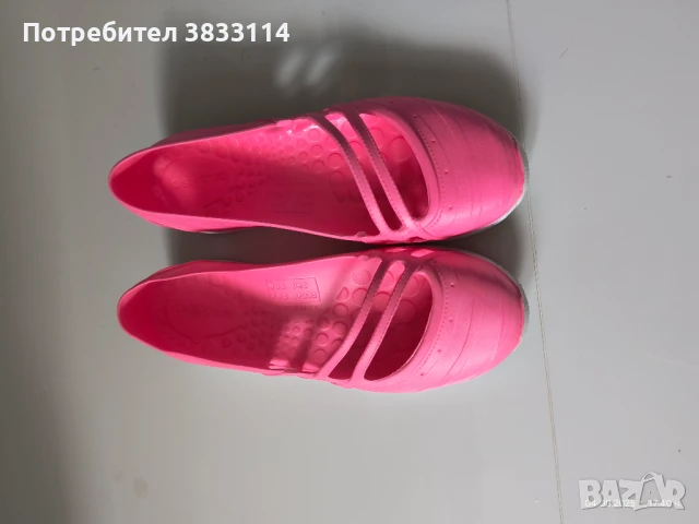 Дамски гумени обувки Adidas - оригинални , снимка 2 - Дамски ежедневни обувки - 51251449