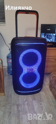 Продавам JBL PARTYBOX 520/Ново с 2г гаранци) Цена 599€ без коментар