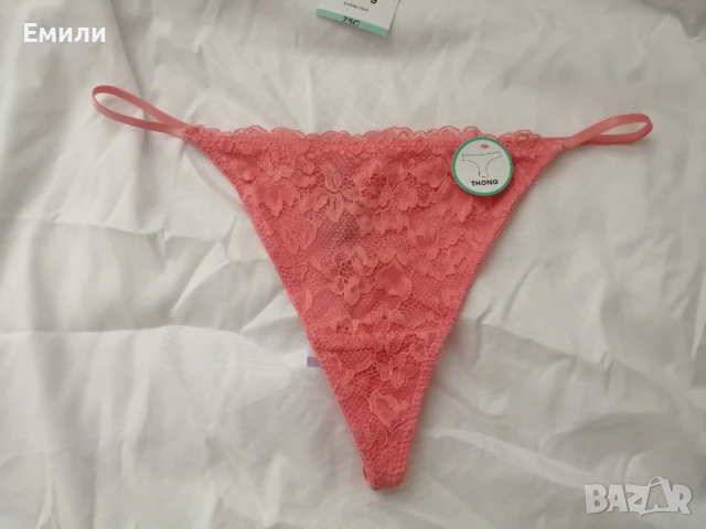 Нов комплект дантелен сутиен 75 C и прашки р-р M, снимка 9 - Бельо - 51048085