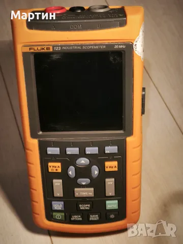 Fluke 123 - 20 MHz - Industrial Scopemeter - осцилоскоп, снимка 7 - Друга електроника - 49156942