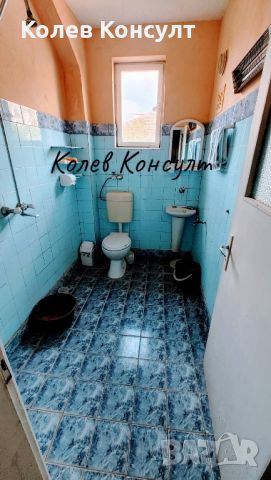 Продавам къща, снимка 11 - Къщи - 45464087