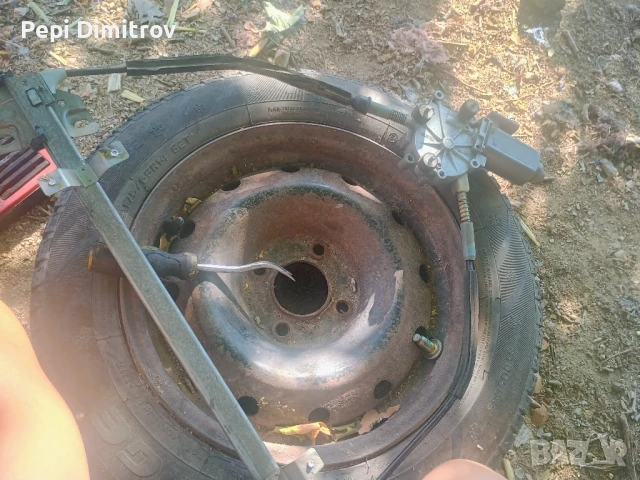 FORD FIESTA 99.09-02.04 Механизъм десен  преден прозорец електрически 