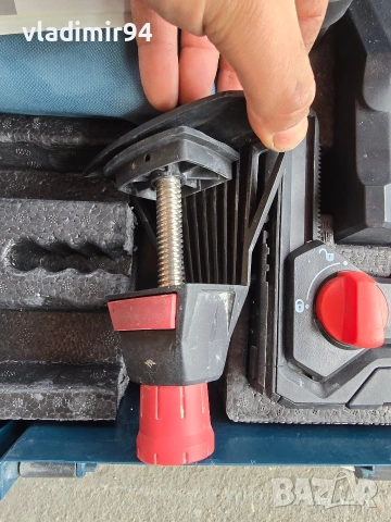 Bosch GLL 3-80 C 3х360 лазерен нивелир, снимка 9 - Други инструменти - 53761478