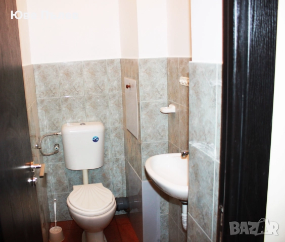 ЧАСТНО  ЛИЦЕ - Тристаен Обзаведен дава под наем - Света Троица  София, снимка 11 - Апартаменти - 52519137