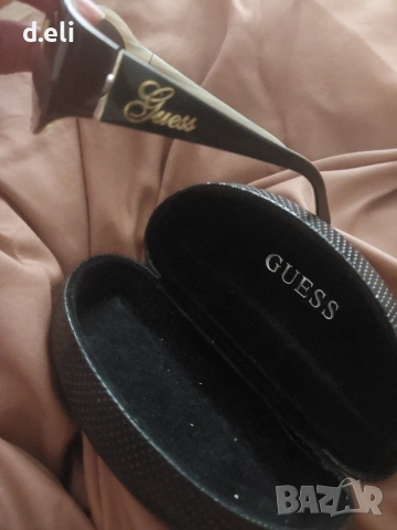 GUESS Original Нови слънчеви очила с калъф, снимка 3 - Слънчеви и диоптрични очила - 47928861