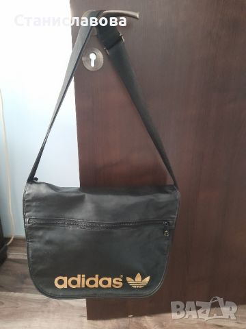 Чанта за лаптоп Adidas , снимка 1 - Чанти - 46123550