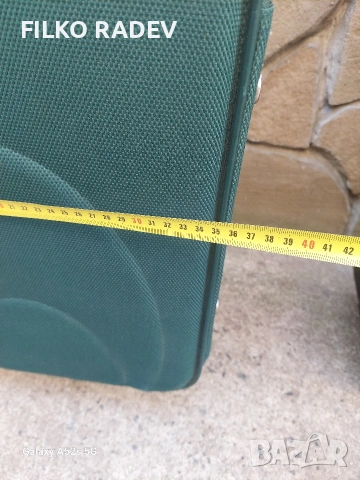 Куфари с колелца в добро състояние!, снимка 6 - Куфари - 53092881