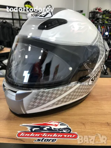 Мото каска SHOEI XR-1000,р М 57-58см,много запазнеа,плака изпотяване, снимка 1 - Аксесоари и консумативи - 47717040