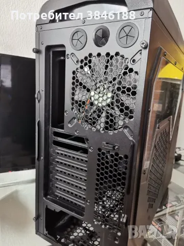 Thermaltake Chaser MK-I, снимка 5 - Захранвания и кутии - 47250903