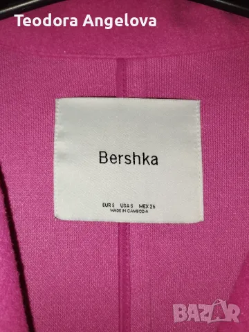 Дамско палто Bershka S , снимка 6 - Палта, манта - 48104713