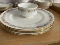 Сервиз на Royal Albert, снимка 3