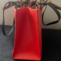 Червена чанта Furla, снимка 6 - Чанти - 45528097