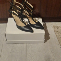 Елегантни дамски обувки , снимка 1 - Дамски елегантни обувки - 45021867